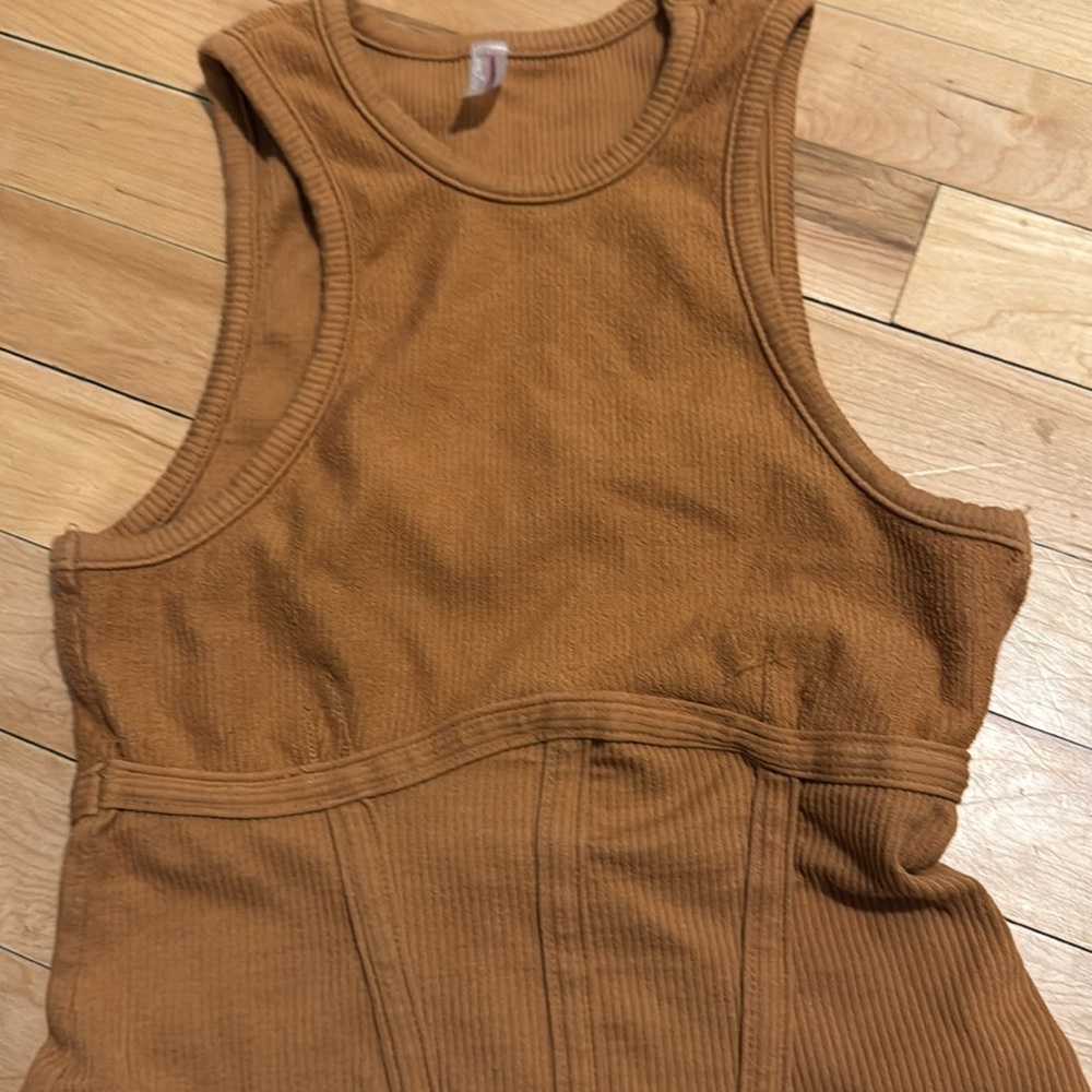 Free people movement tank top - Picture 2 of 7